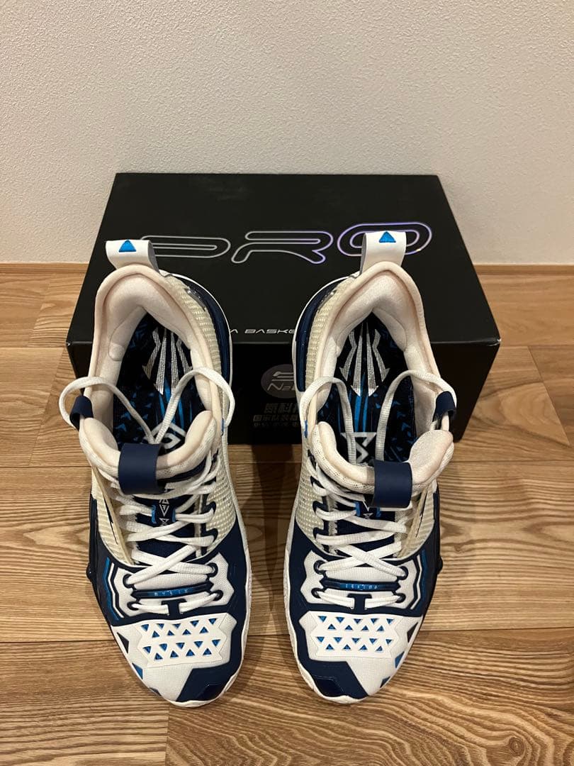 シューズ(男性用) Anta Shock Wave 5 Pro us9