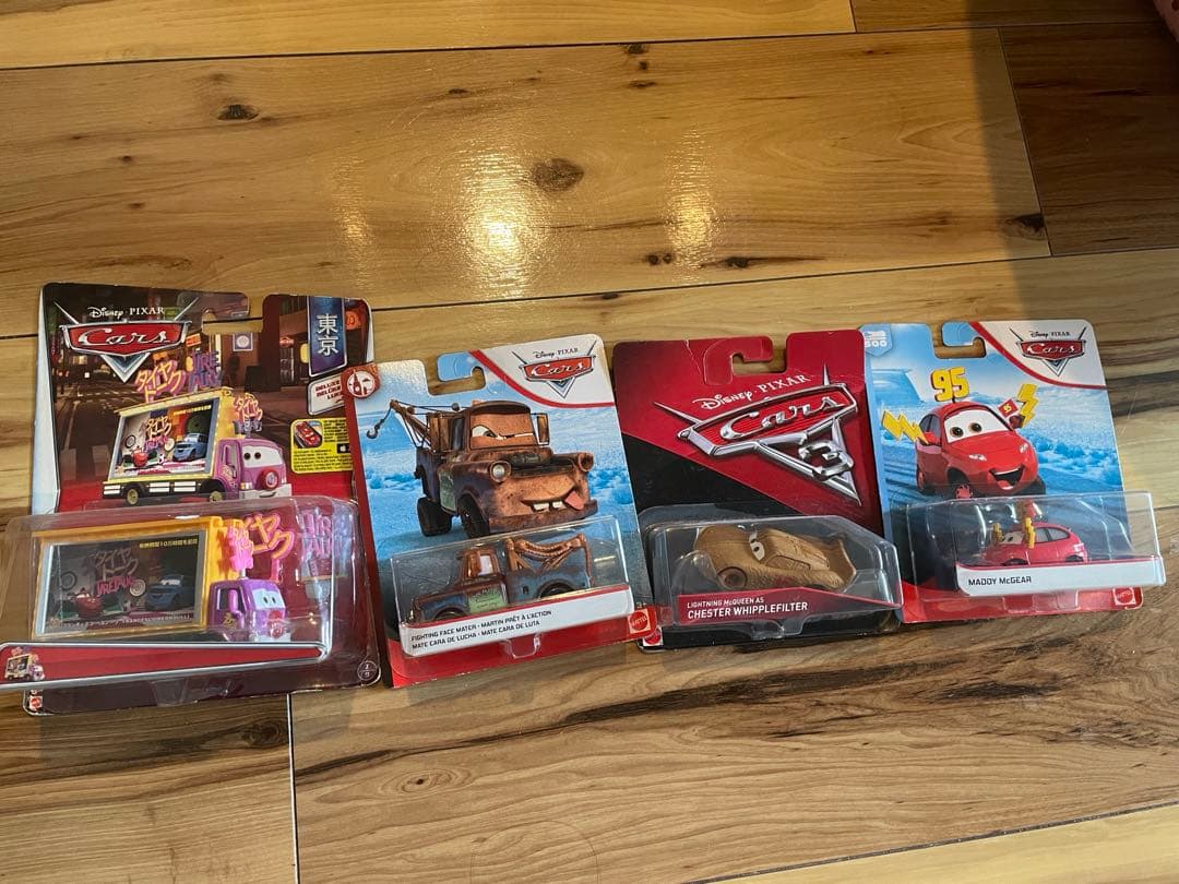 り*う様 メーター マックイーン マテル社 ピクサー 未開封あり