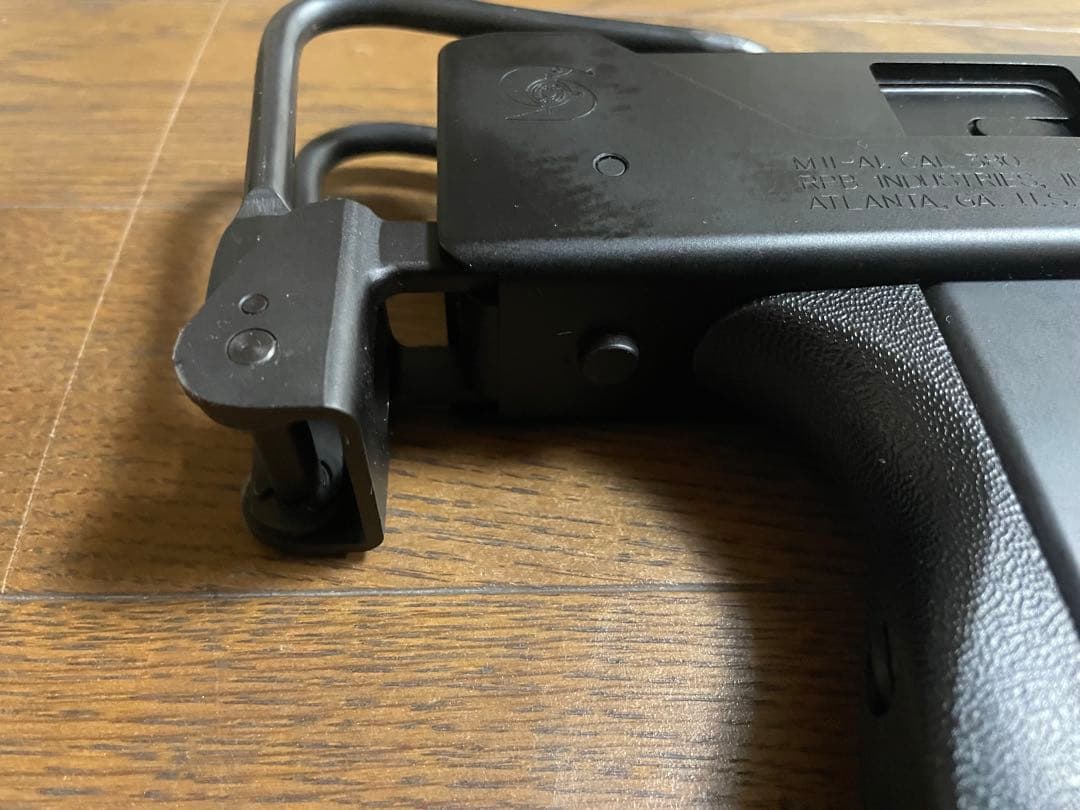 KSC M11A1 サプレッサー　カバー　ストラップ　予備マガジン　他