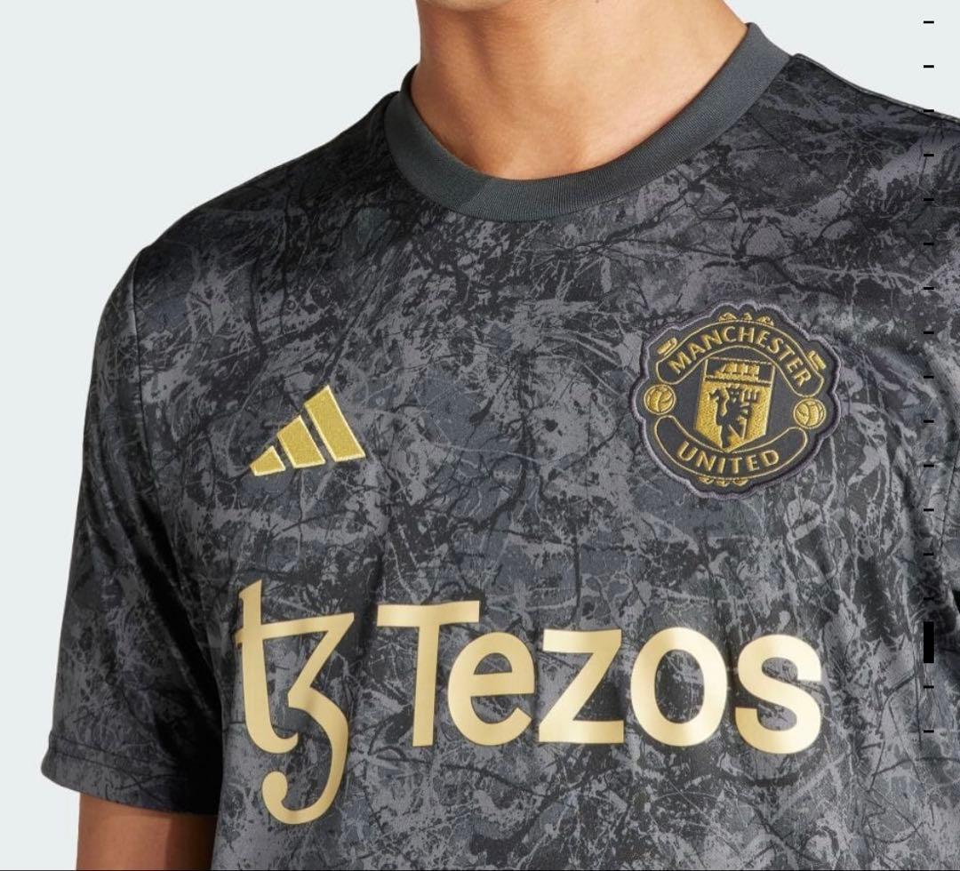 新品 アディダス マンチェスターユナイテッド×ザストーンローゼズ ユニフォーム