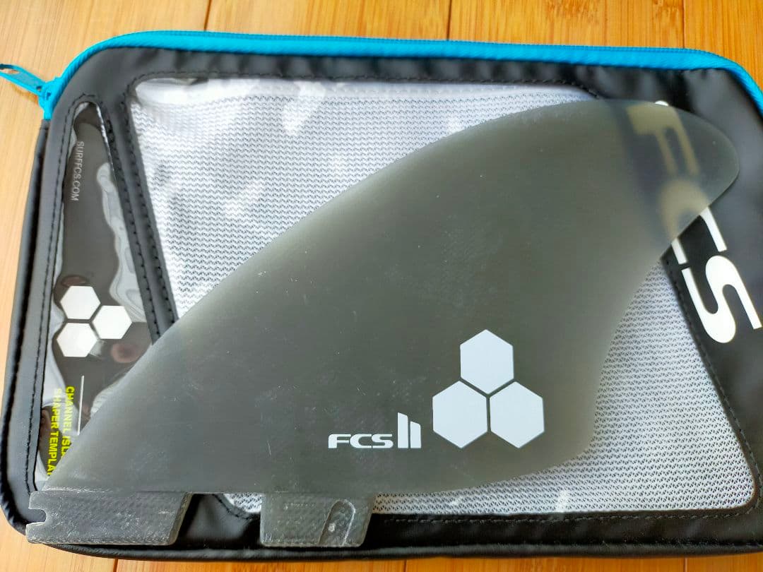 美品　FCS2 CI キール　フィン　ツインCHANNEL S