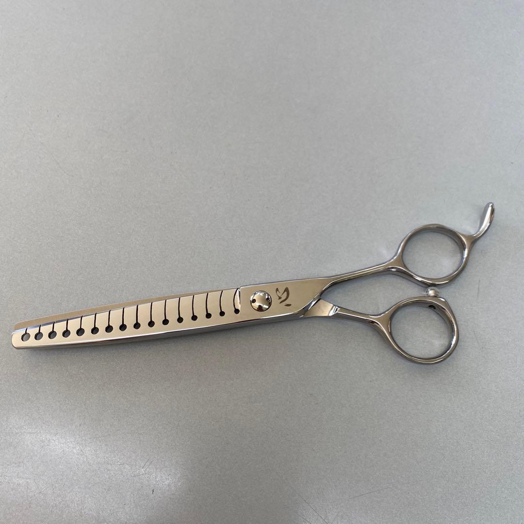 ７インチシザー 60% 新品 切れ味抜群