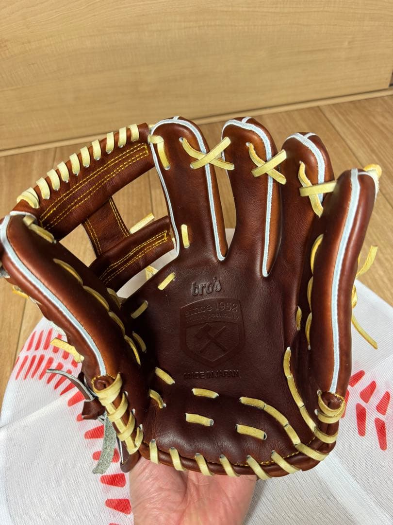 【おまけ付き】Bro's吉川清商店　一般軟式内野手用グラブ