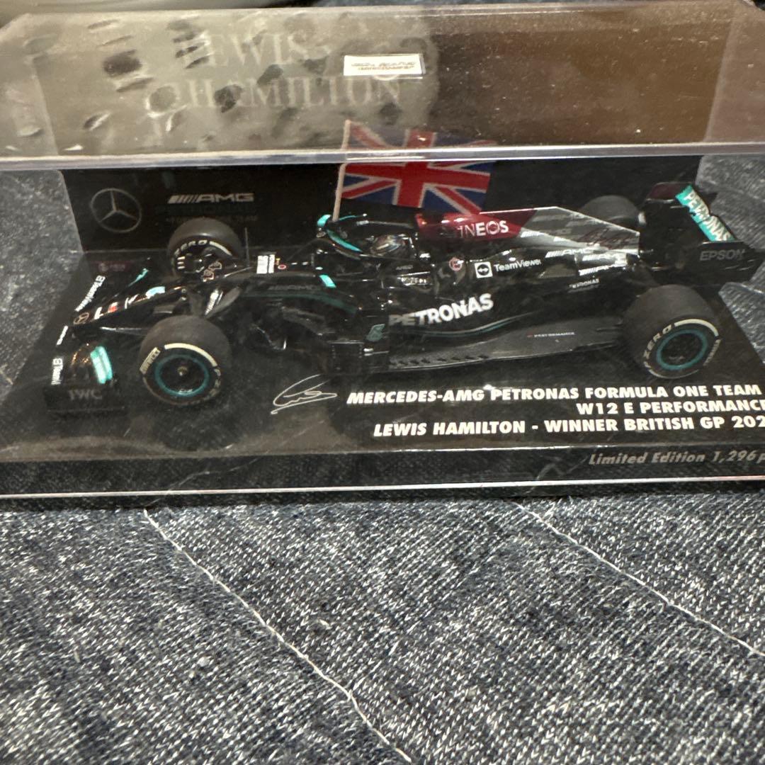 メルセデスAMG W12 Eパフォーマンス ミニカー　ハミルトン　2021