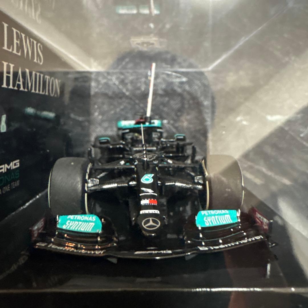 メルセデスAMG W12 Eパフォーマンス ミニカー　ハミルトン　2021