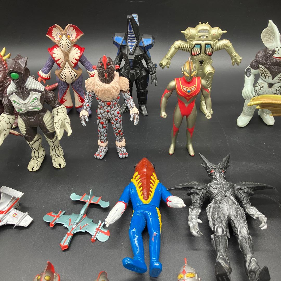 大量　ウルトラマンシリーズ 怪獣フィギュア ポピー　日本製あり　円谷プロ