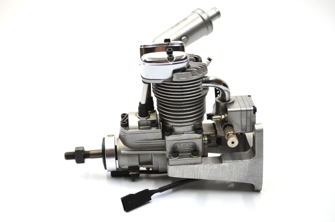 SAITO　FG-11　4サイクル・ガソリンエンジン