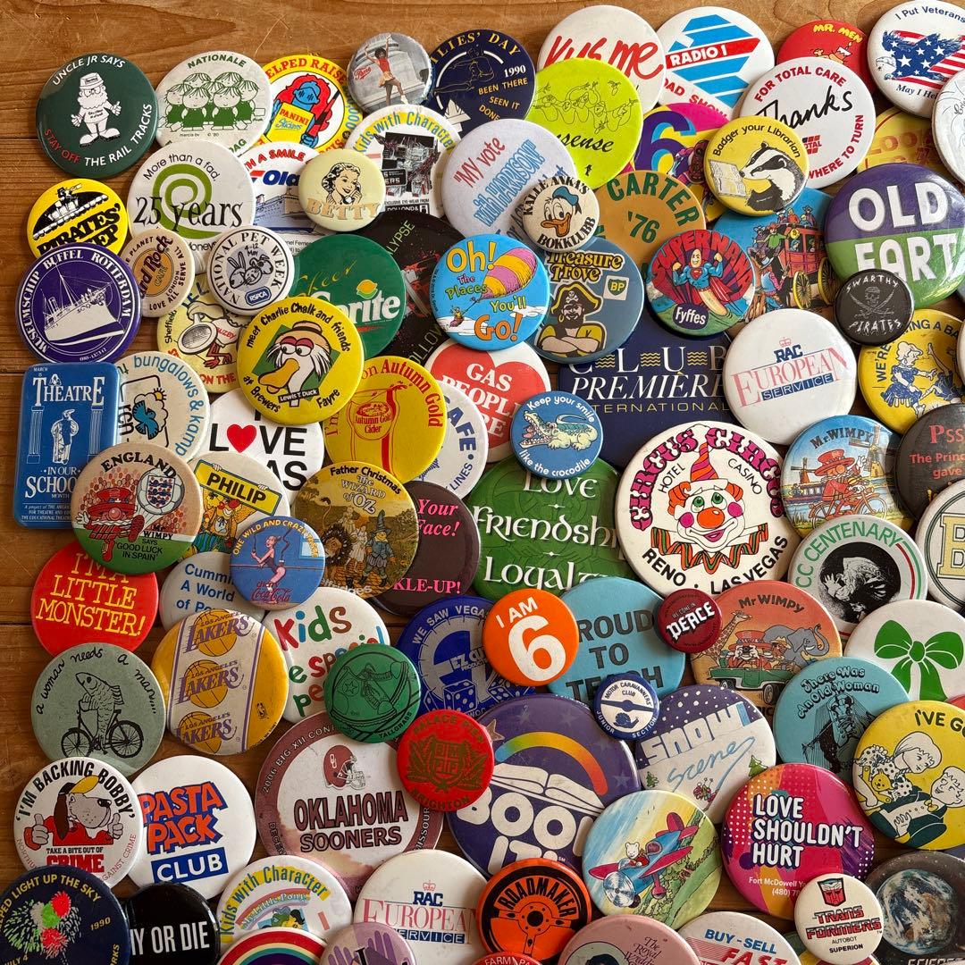 ピ*ピ様 ヴィンテージ缶バッジ200個OVER ／アメリカ・イギリス／Vinta