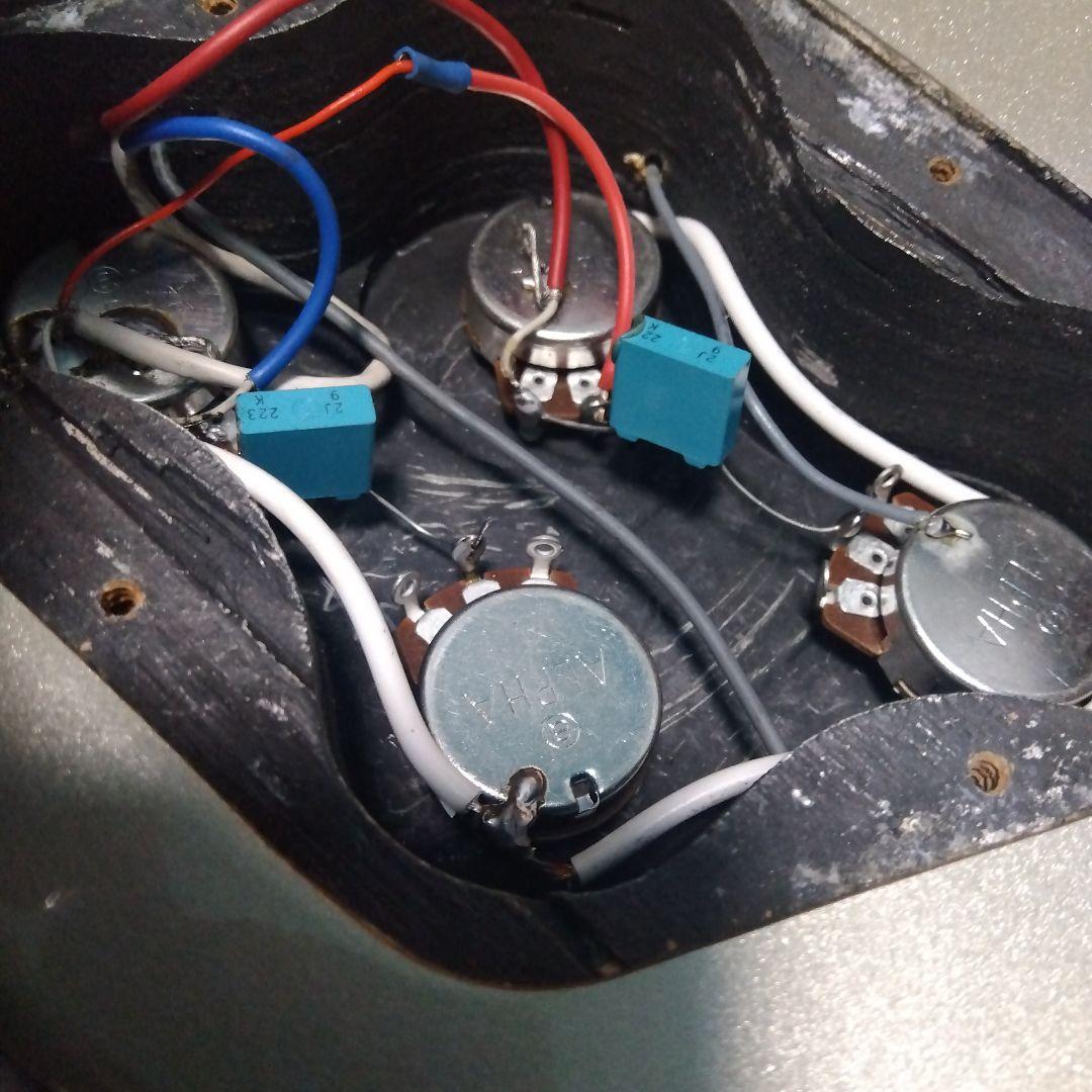 ゴールド エレキギター ！TOKAIレスポールタイプ…