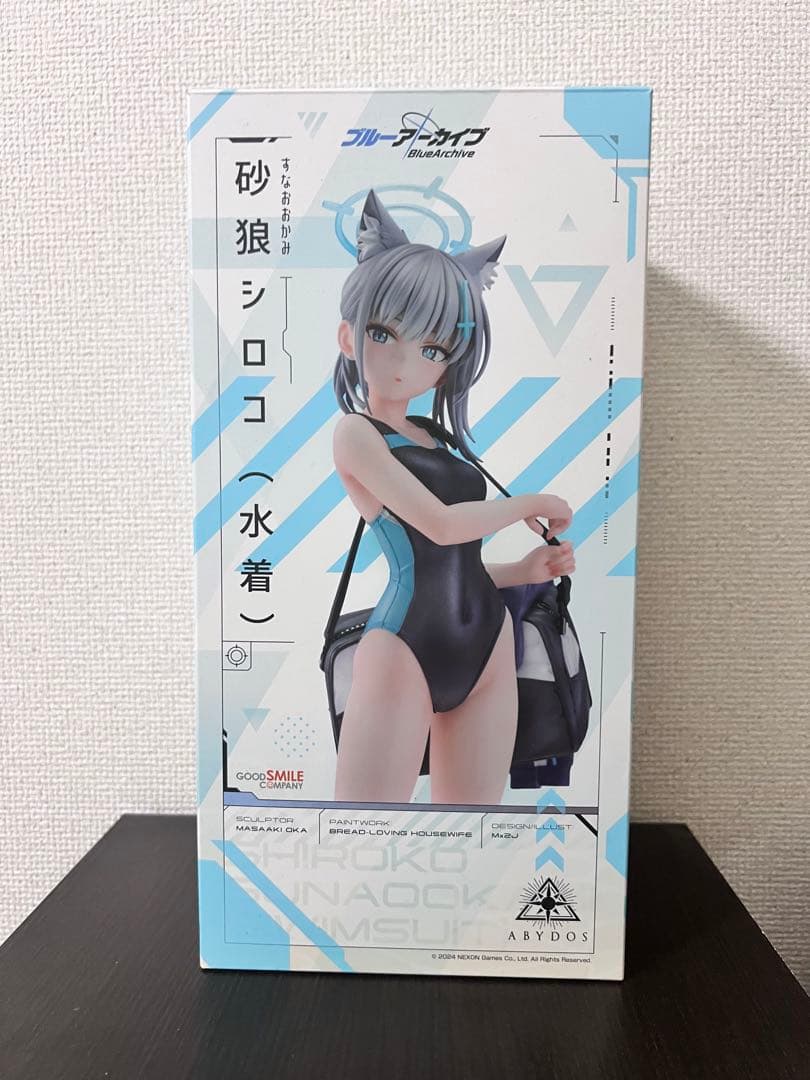 ブルーアーカイブ　シロコ　水着　フィギュア