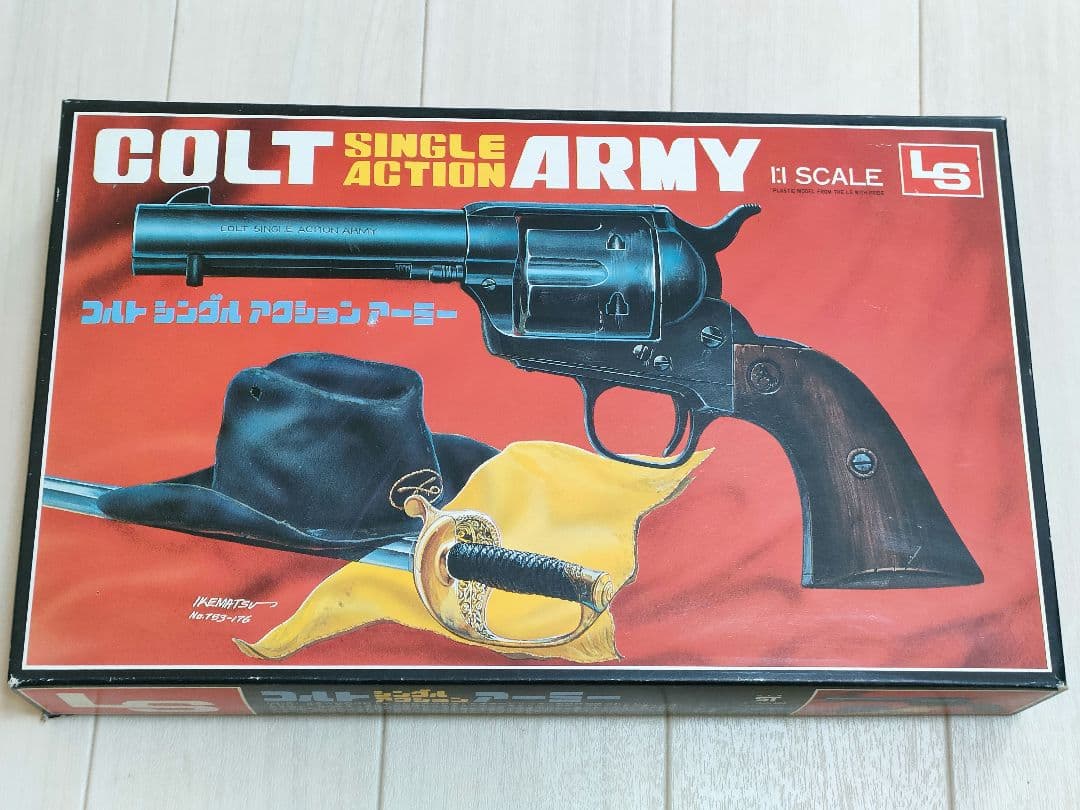 COLT single action ARMY 1:1スケールプラモデル
