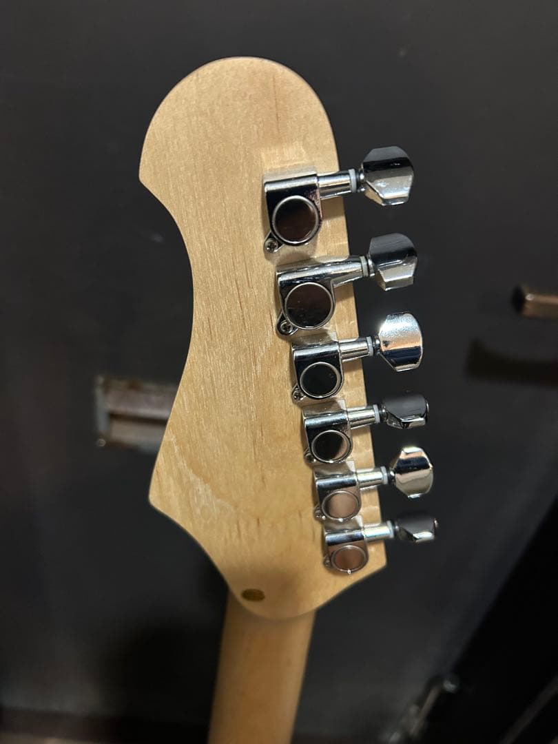 【オススメ】メタリックブルー エレキギター