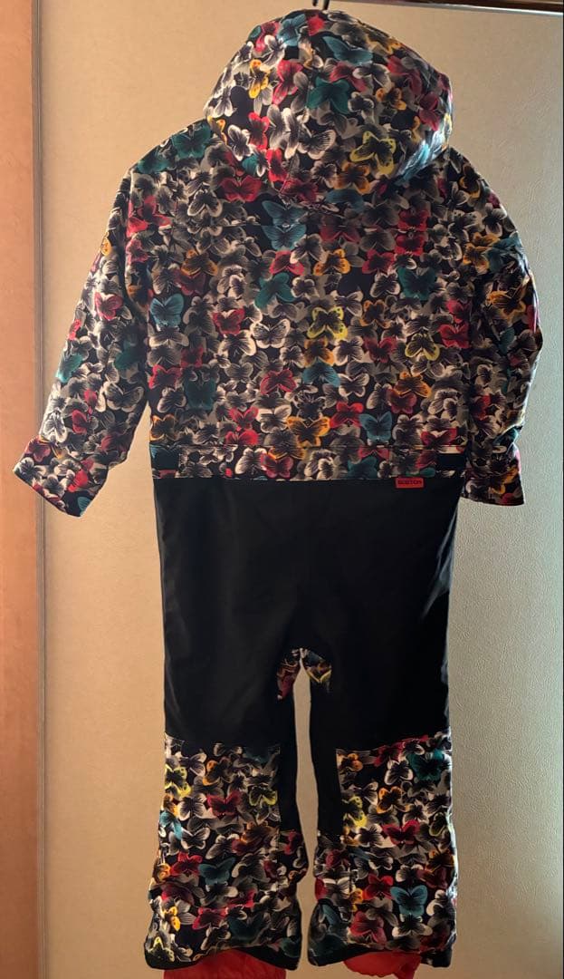 BURTON 子ども用スノーボードウェア サイズ5