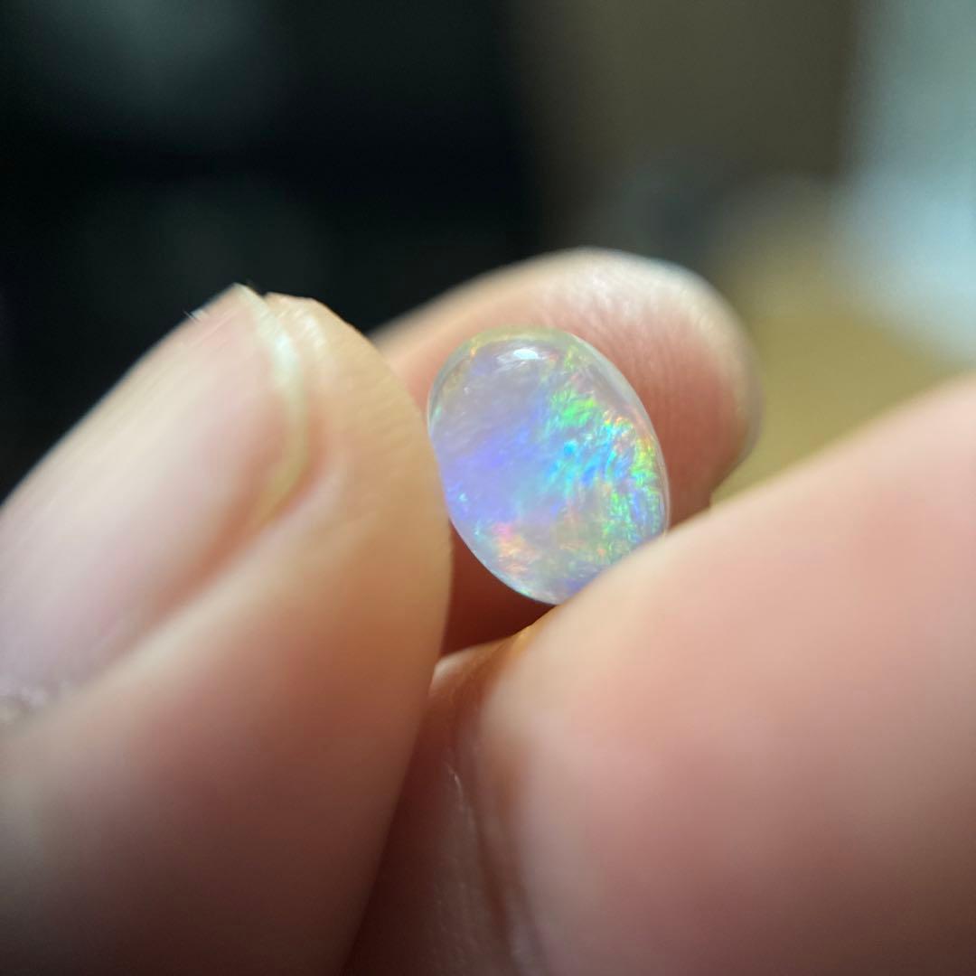 天然シャボン玉 オパール 2.225ct