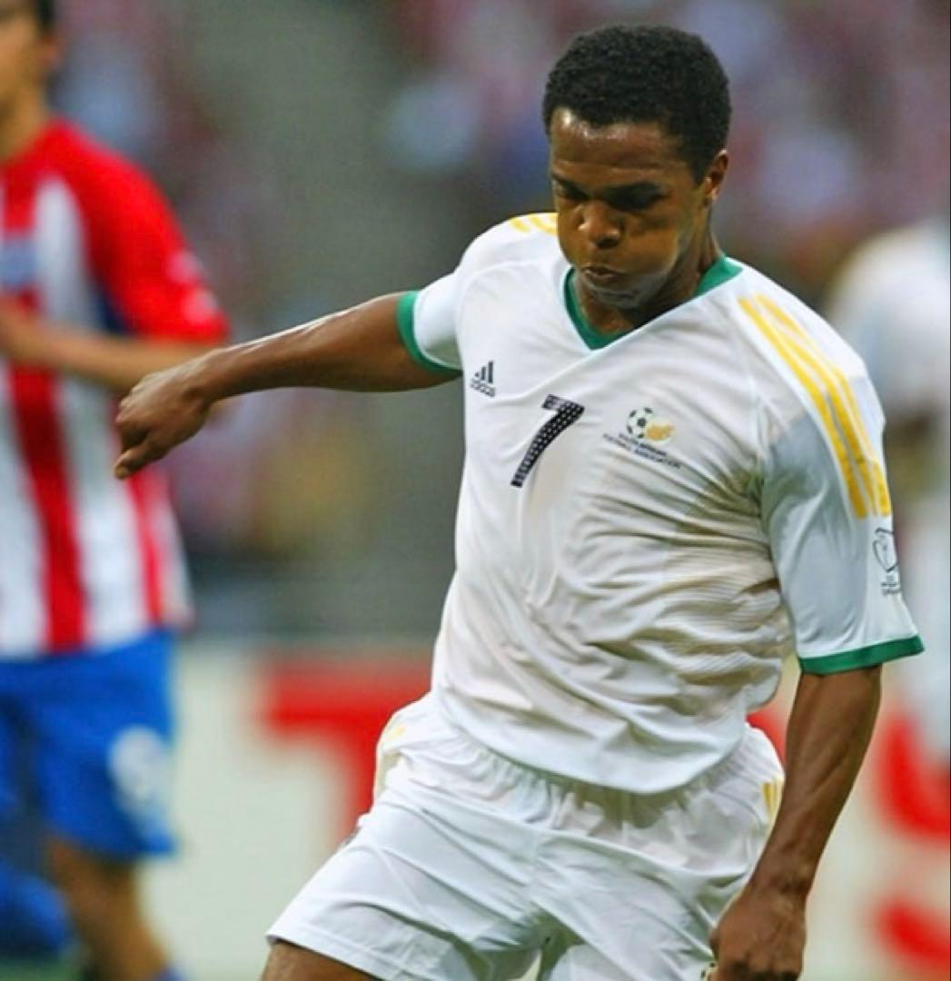 【美品】adidas 南アフリカ代表2002 ユニフォーム2XOサイズ レア！