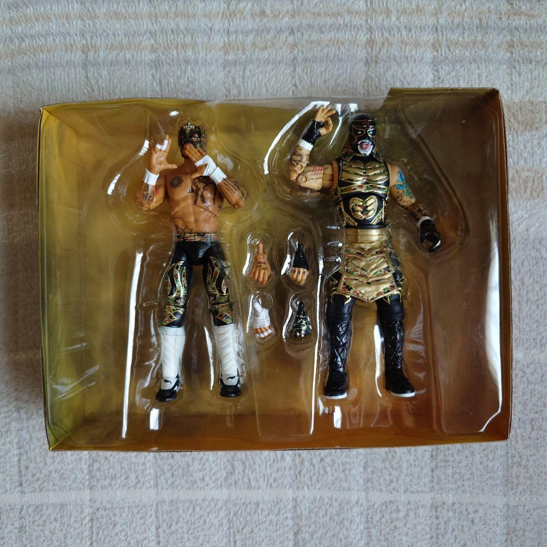 スポーツ WWE AEW Unrivaled Collection Tag Team