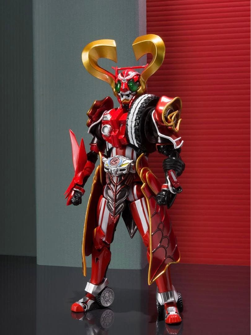 s.h.フィギュアーツ　仮面ライダーハート　魂ウェブ商店