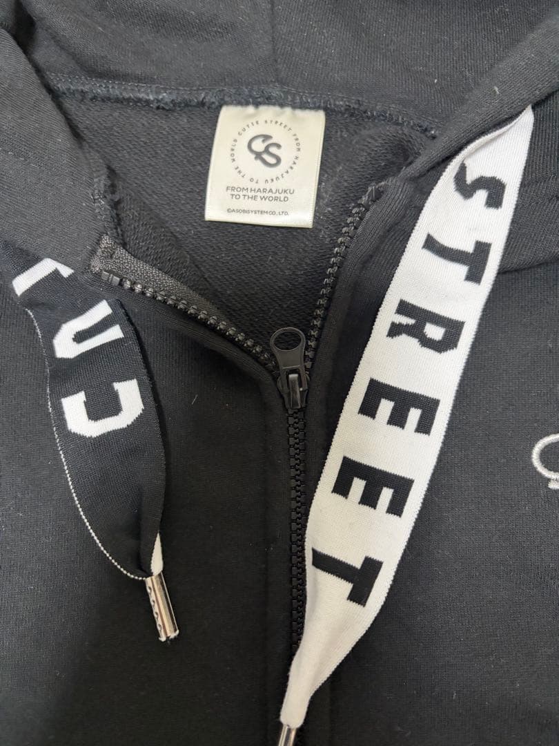 CUTIE STREET フルジップパーカー 黒