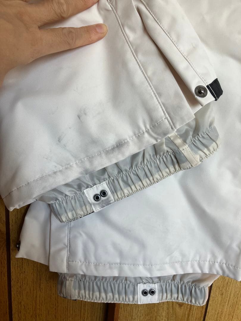 値下げ。BILLABONGスノーボードウェア上下セット ※着用参考画像あり