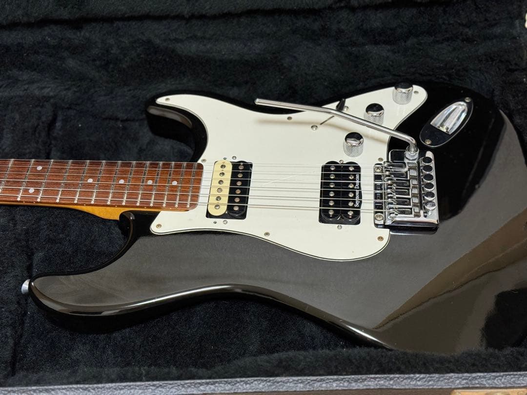 SCHECTER USA ストラトキャスター　ハードケース付属