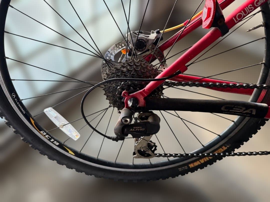 Louis Garneau マウンテンバイク レッド