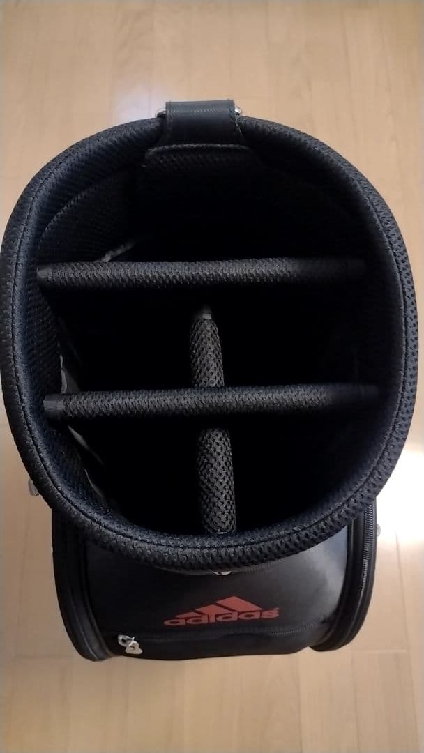 【美品】adidas キャディバッグ ブラック/レッド