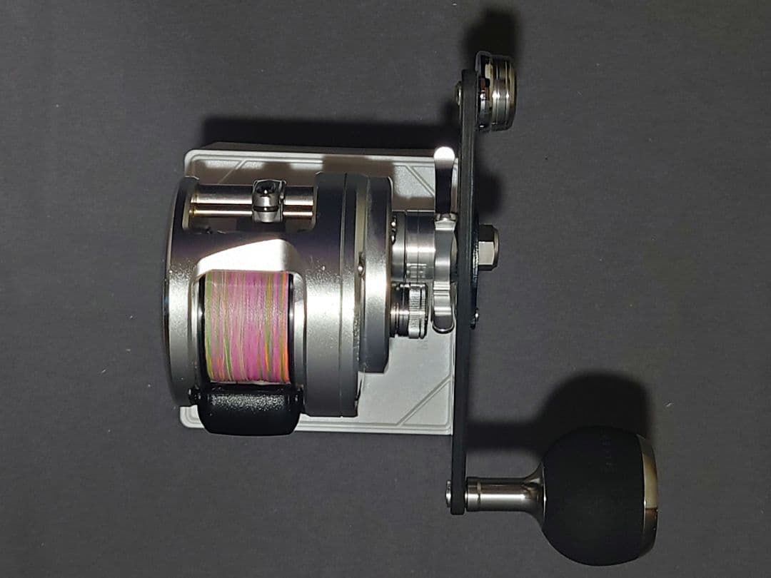 リール SHIMANO 13 OCEA CALCUTTA 300HG