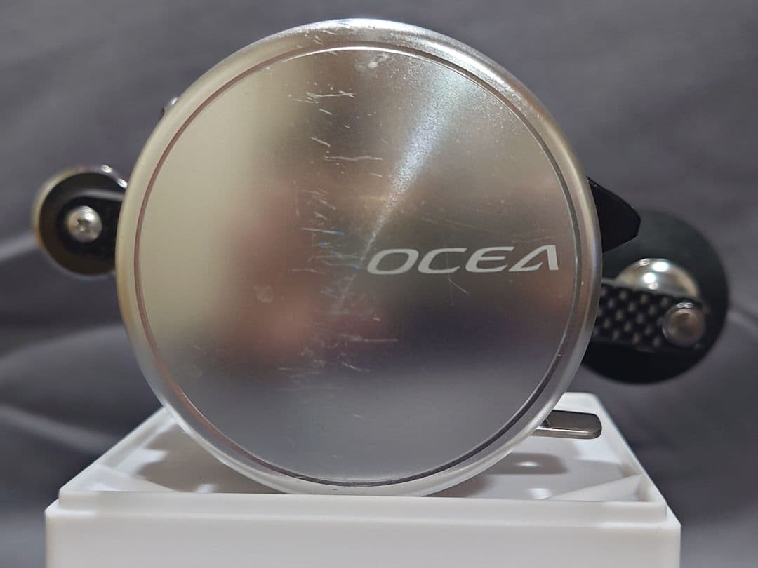 リール SHIMANO 13 OCEA CALCUTTA 300HG
