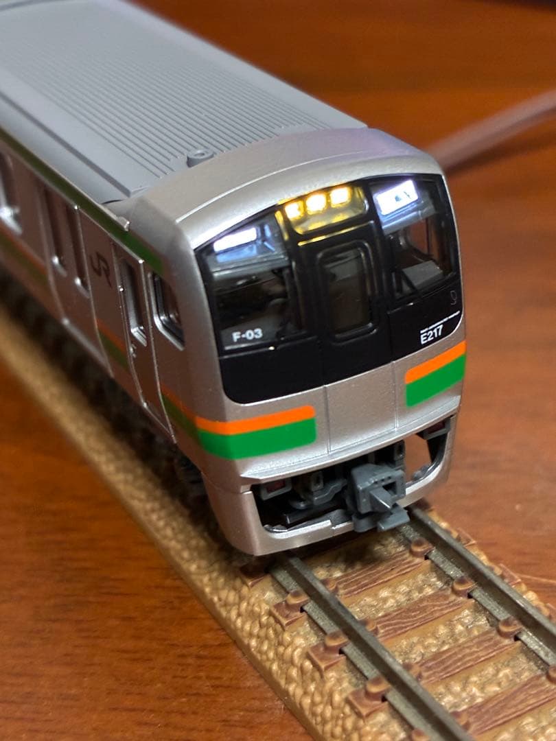 ト*モ様 E217系東海道線 8両基本セット　kato ライト点灯動力動作確認済