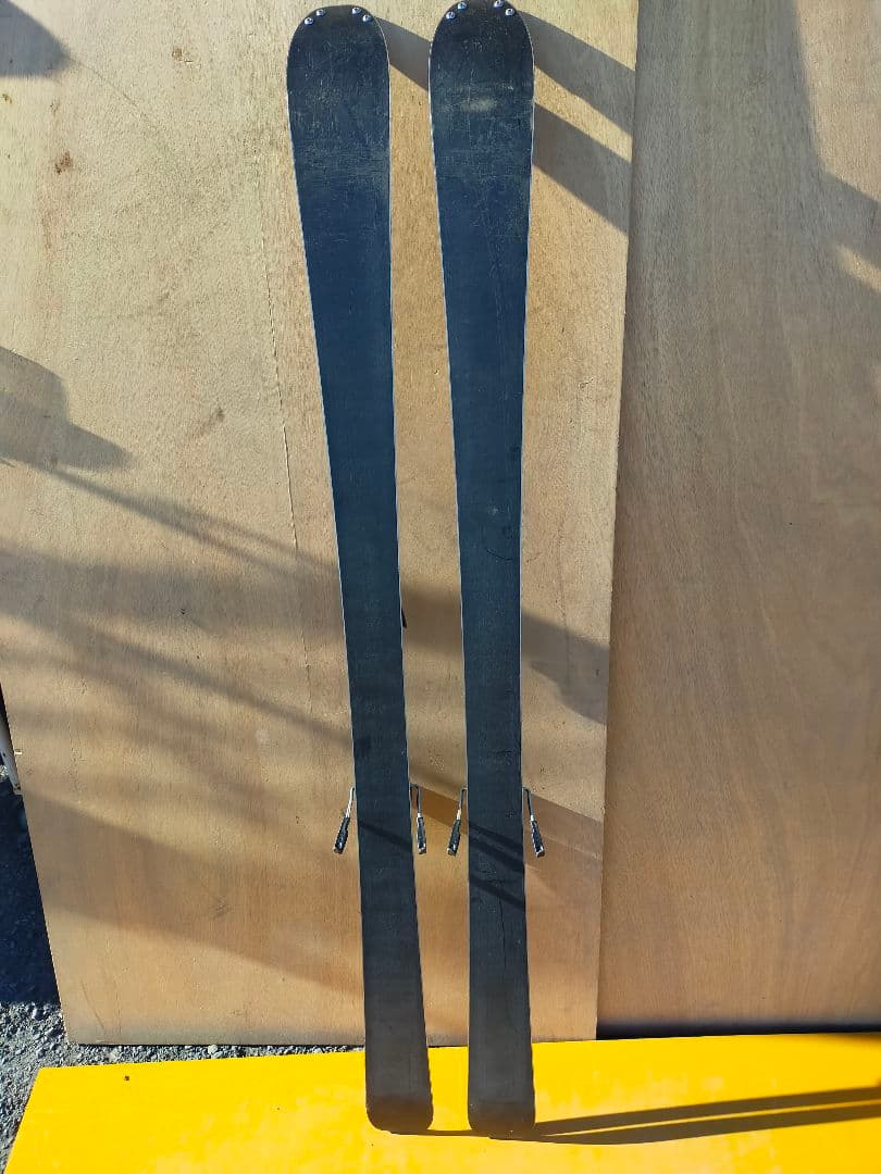 アトミック　Atomic NOMAD SMOKE157 スキー板バインディング付