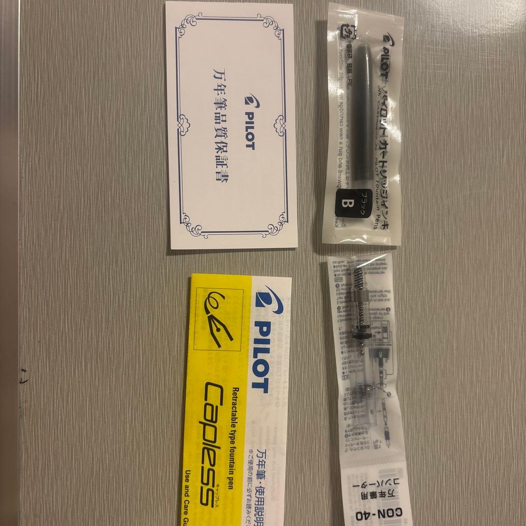 PILOT キャップレス　万年筆　マットブラック M中字