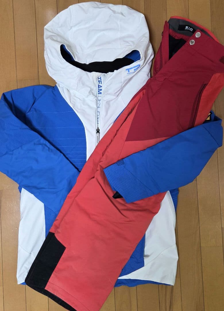 TEAM DESCENTE スキーウェア 上下