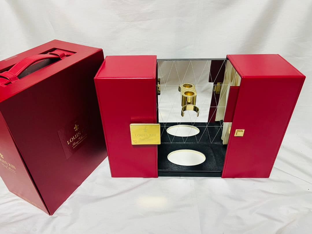 レミーマルタン ルイ13世 バカラ　替栓・冊子・観音開き化粧箱・外箱付！未開封