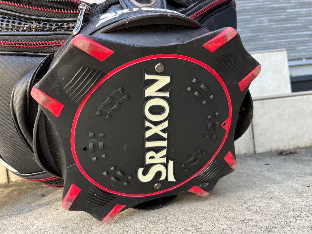 スリクソン キャディバッグ ツアーモデル GGC-S110