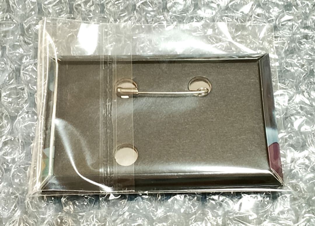 鬼滅の刃 場面写スクエア缶バッジ 兄妹の絆 冨岡義勇