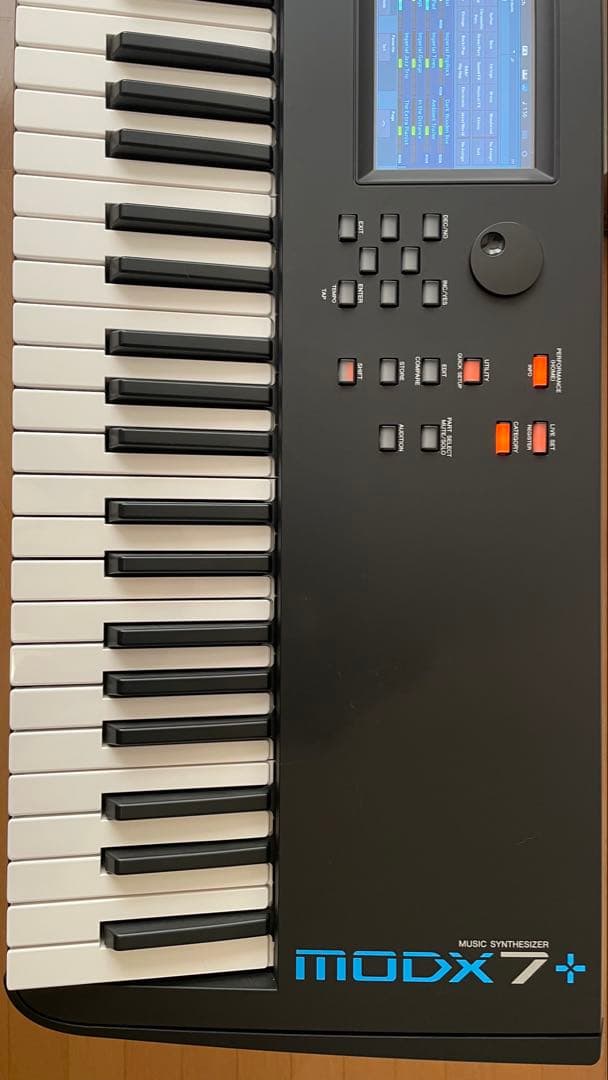 Yamaha MODX7+ シンセサイザー 76鍵