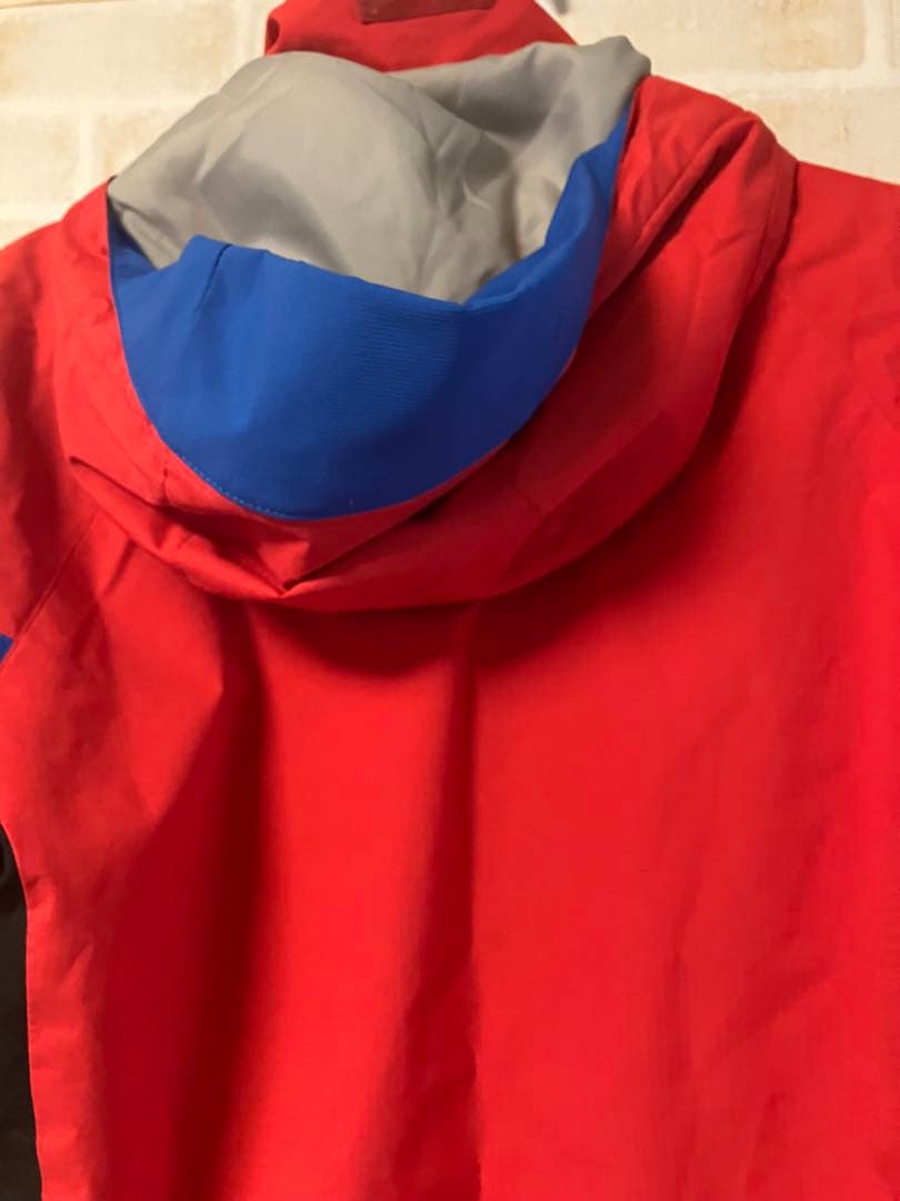 《美品》DESCENTE ジュニア用 スノーウェア 上下セットサイズ140