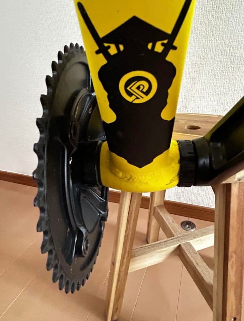 NINJA PIZZ 2021 イエローフレーム　クランクセット