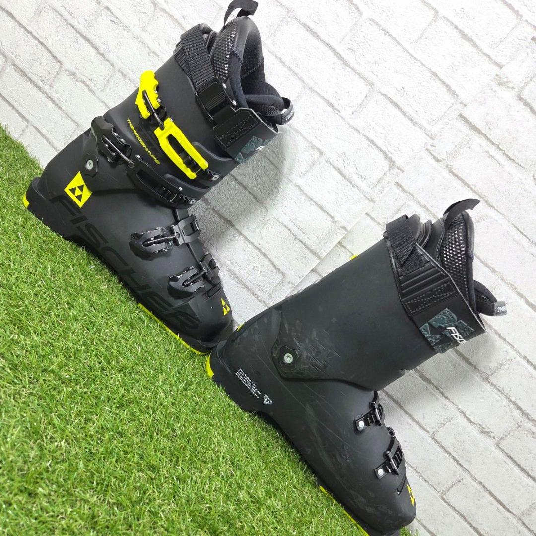 スキーブーツ FISCHER RC4 130 THERMOSHAPE 29.5C