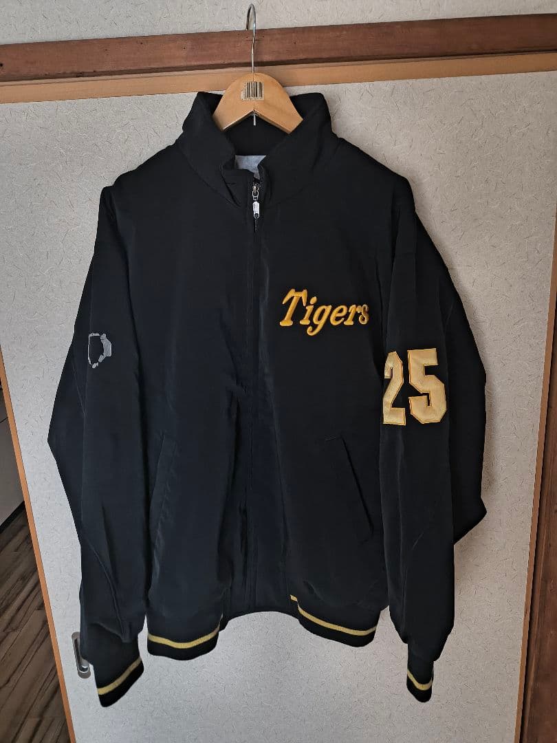 阪神タイガース　実使用　支給　練習　グランドコート　ジャケット　キャンプ　前川