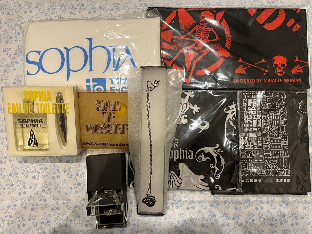 SOPHIA バンダナとアクセサリーほか　まとめ売り
