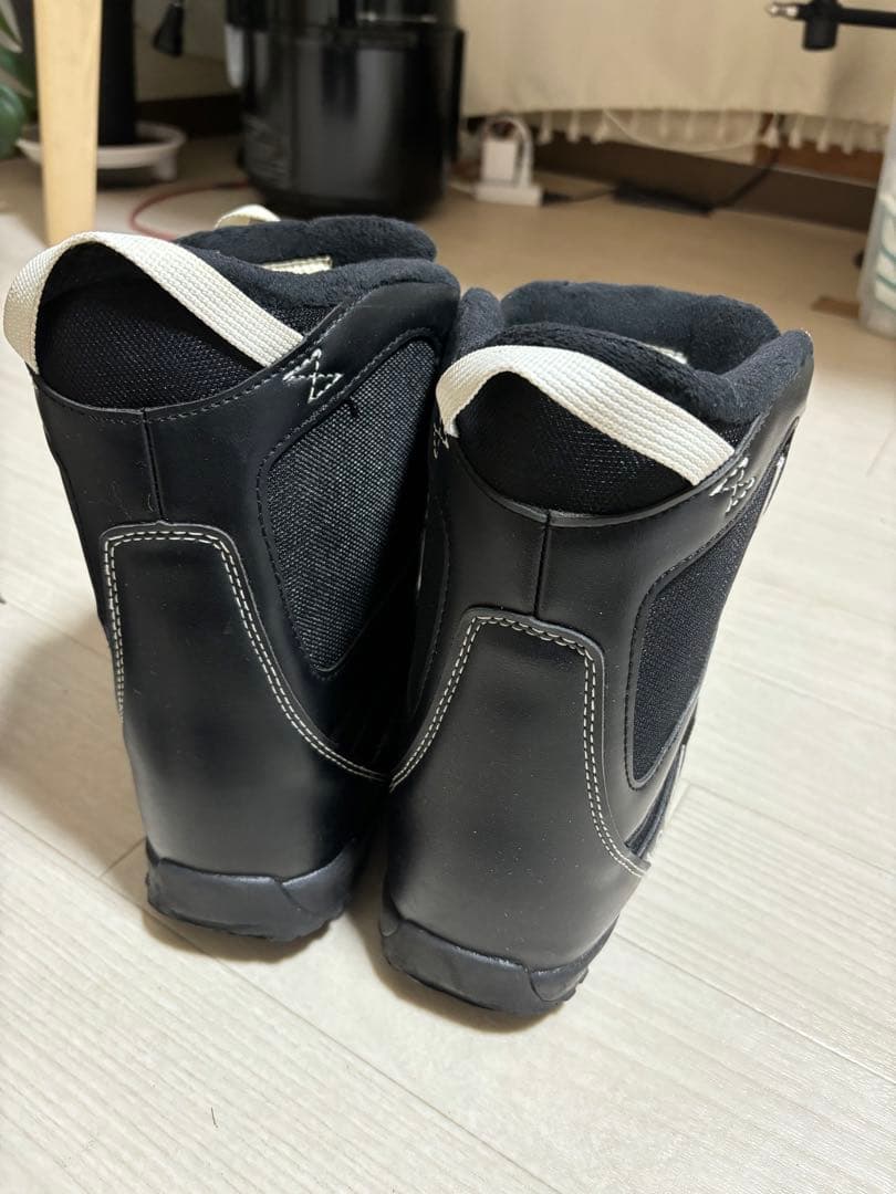 スノーボードブーツとバインディングセット