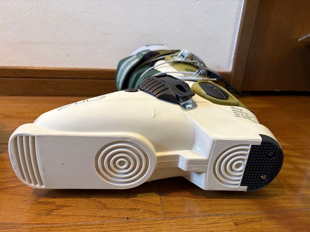 【新品未使用品】K2 スキーブーツ