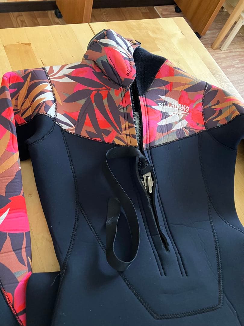 ビラボン Billabong フルスーツ M レディース 3×2ミリ