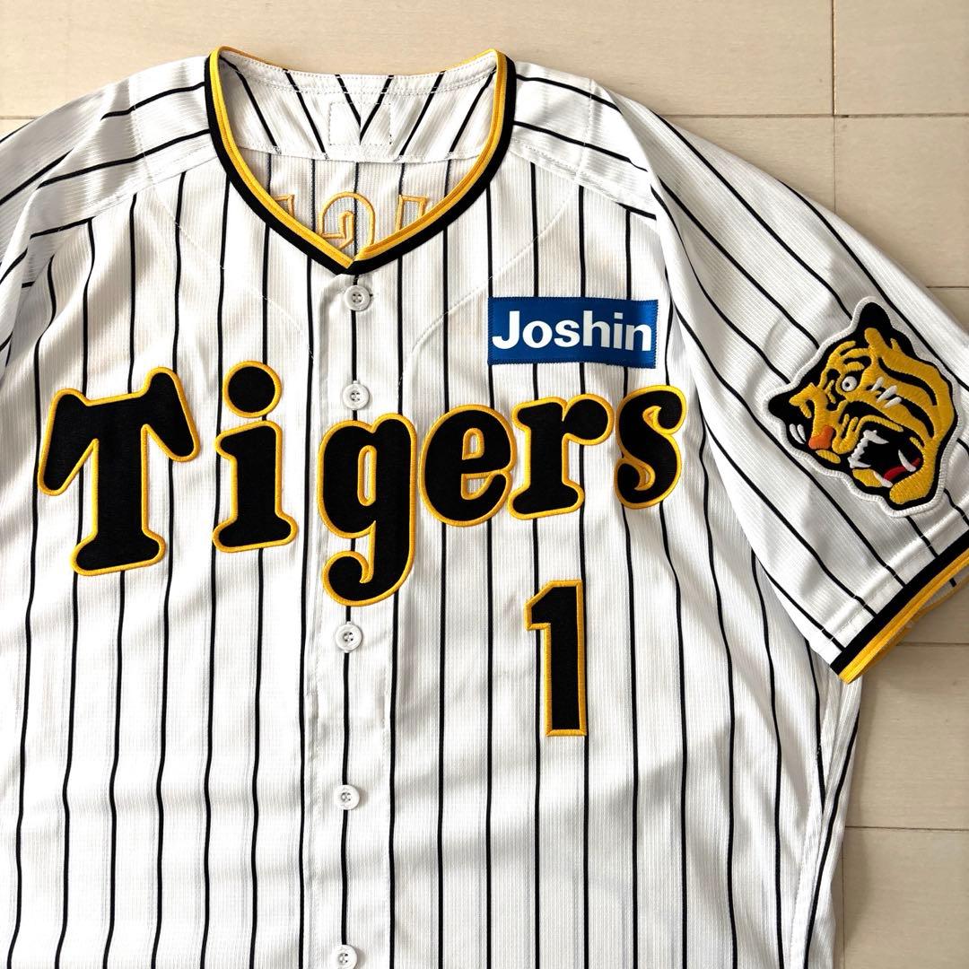 阪神タイガース　プロコレユニフォームＯ（未使用）