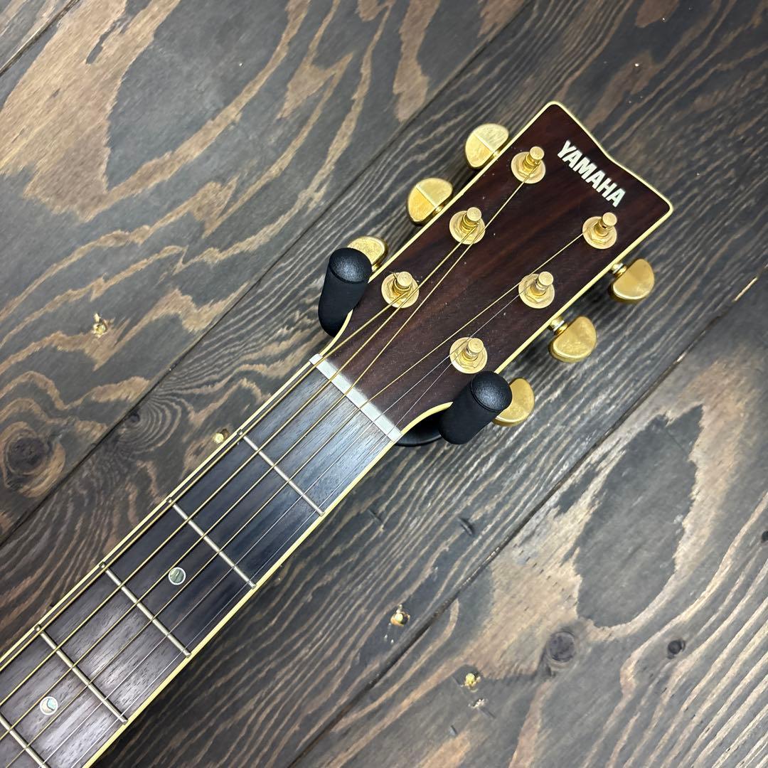 Yamaha LS16総単板エレアコースティックギター