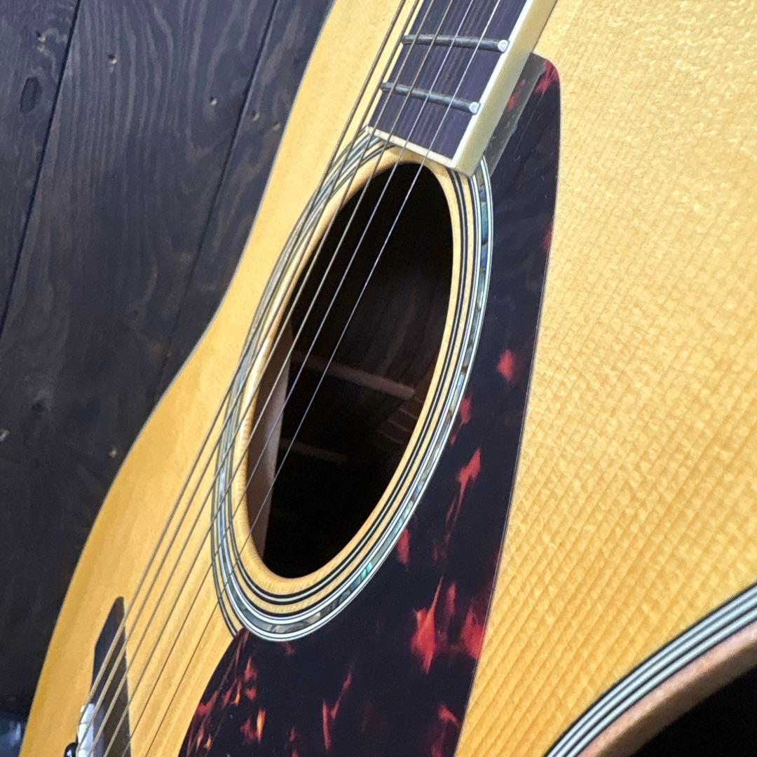 Yamaha LS16総単板エレアコースティックギター