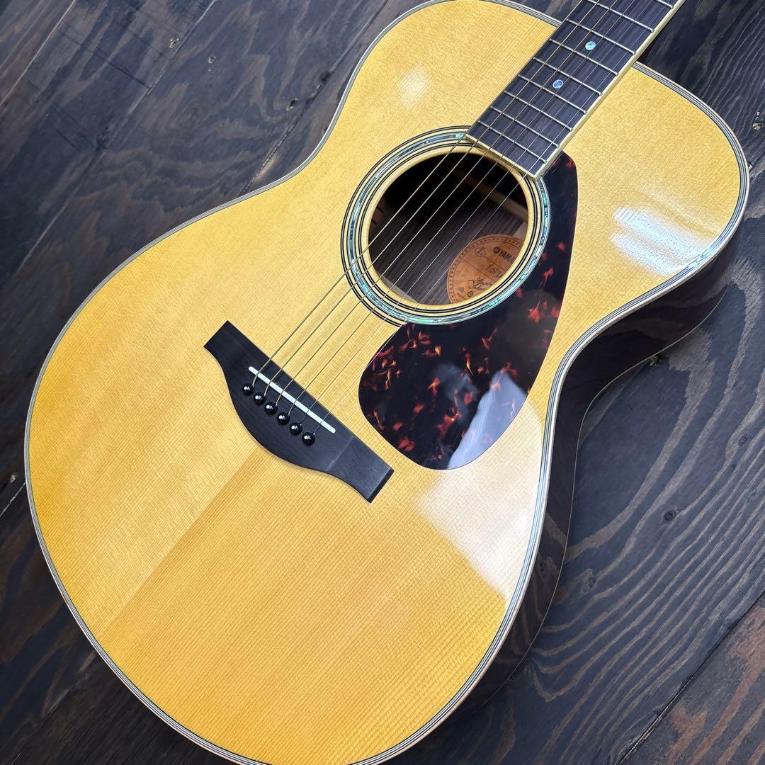 Yamaha LS16総単板エレアコースティックギター