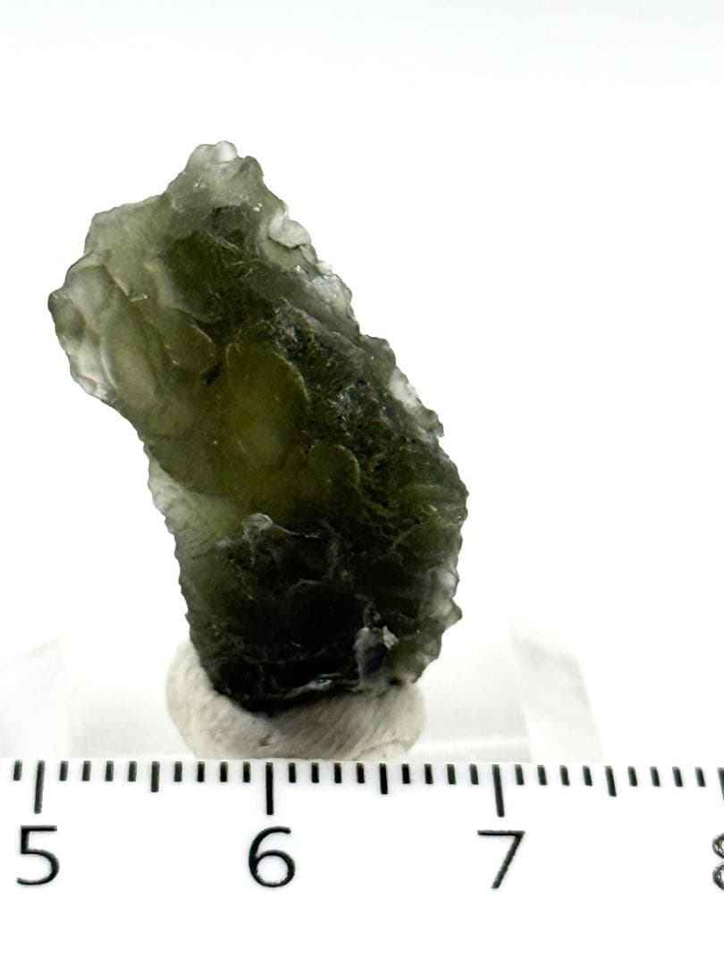 モルダバイト　モルダウ石　原石　鉱物　標本　天然石　石