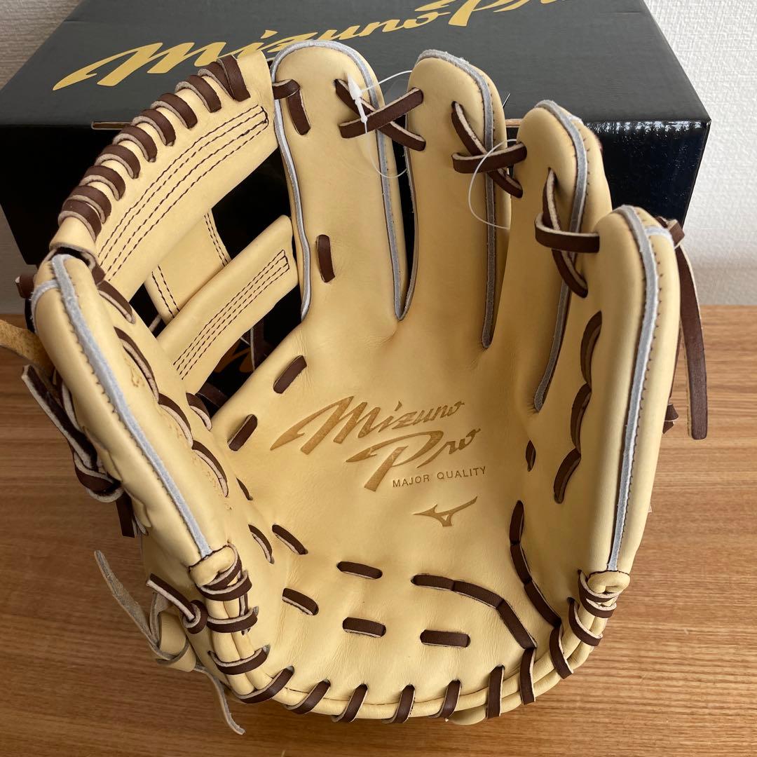 ミズノプロ　硬式用　内野　グラブ　グローブ　定価69,300　限定　高校野球対応